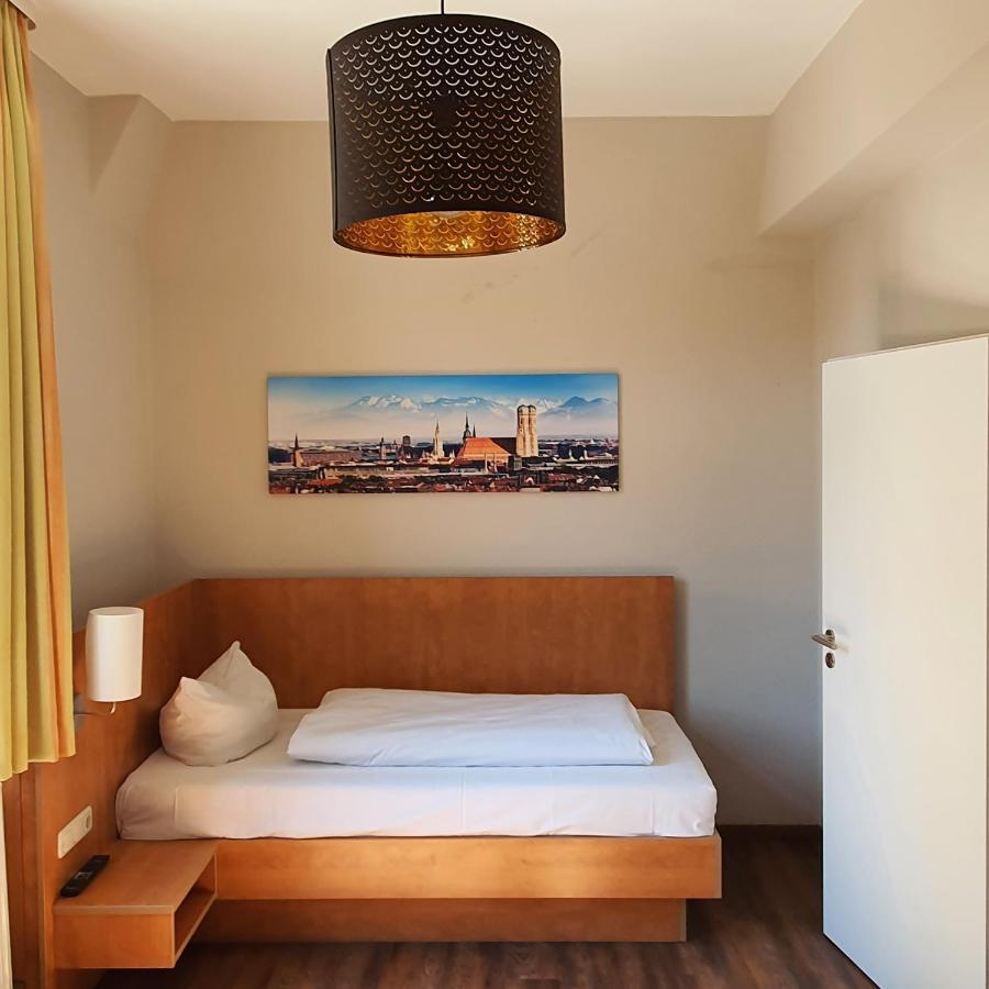 Hotel Friedensbruecke グライツ エクステリア 写真