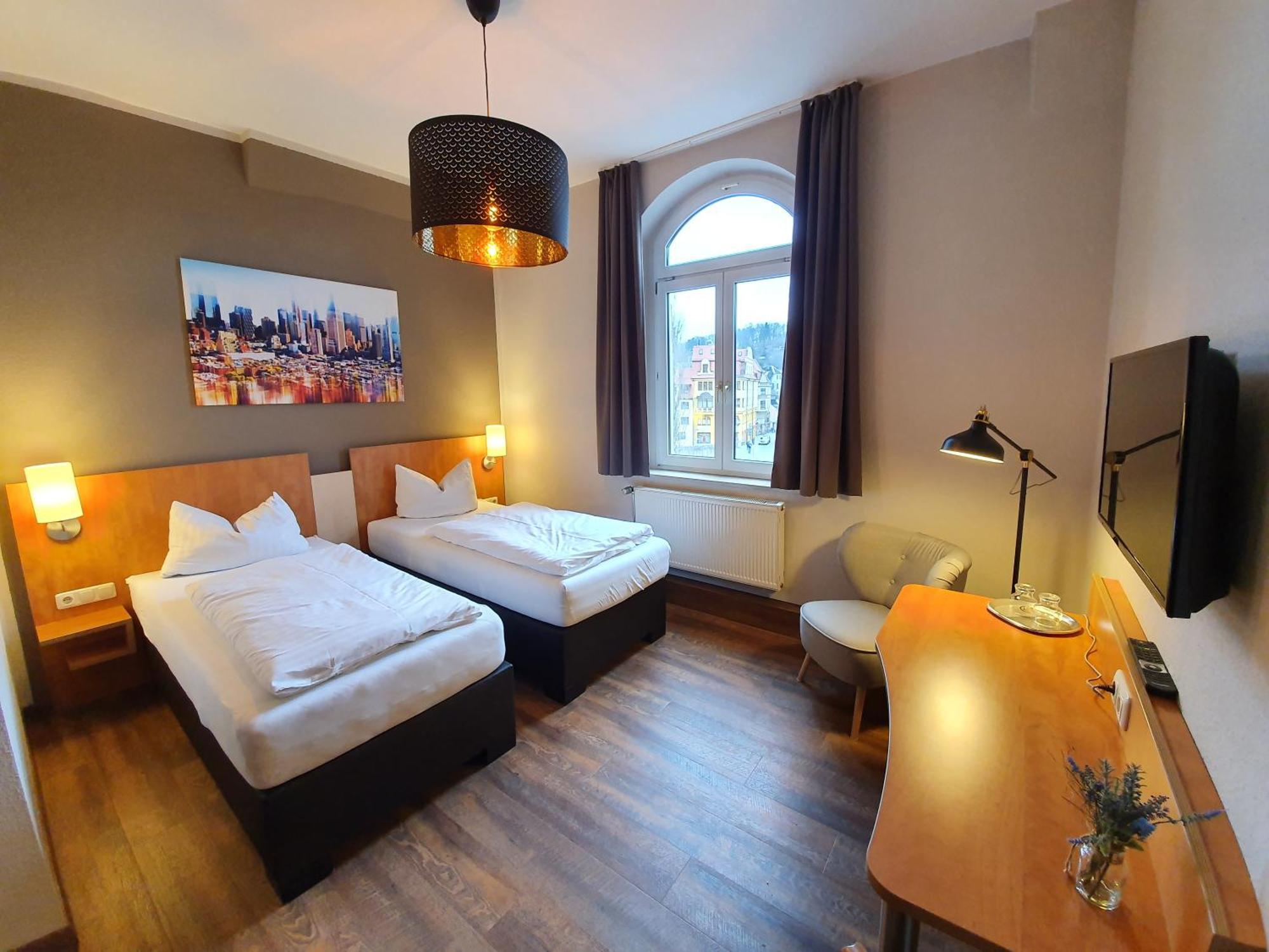 Hotel Friedensbruecke グライツ エクステリア 写真